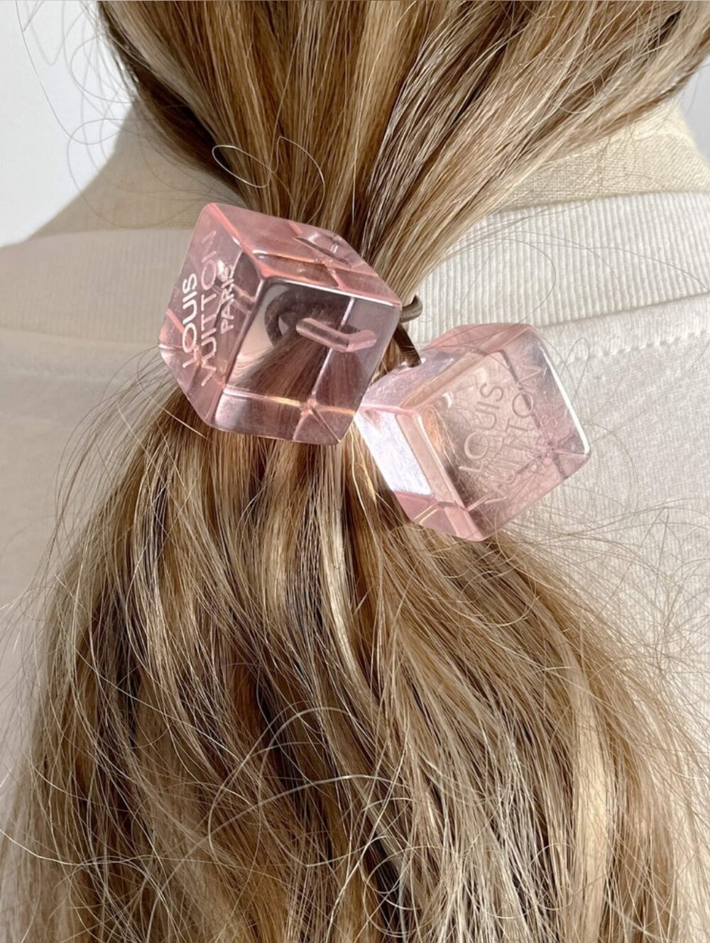 ➰Louis Vuitton Cube Hair Ties (2 Pack) - Luxury Vintage ➰ - Picture 16 of 16
